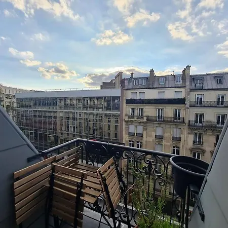 Cosy, And Authentic Flat In An Excellent Location アパート